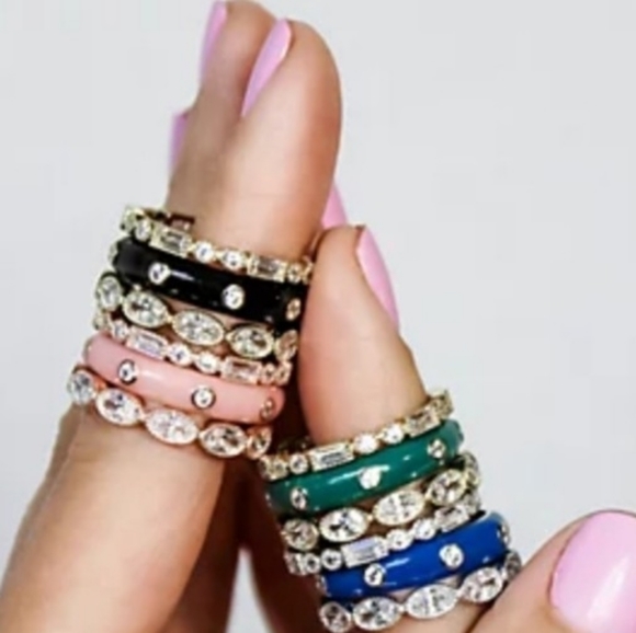 FEARLESS Set of 3 Affirmation Stackable Rings - Picture 7 of 7